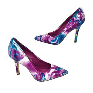 BCBGeneration Heels 7 Pink Purple Blue Tie Dye Abstract Stiletto Pointed Toe